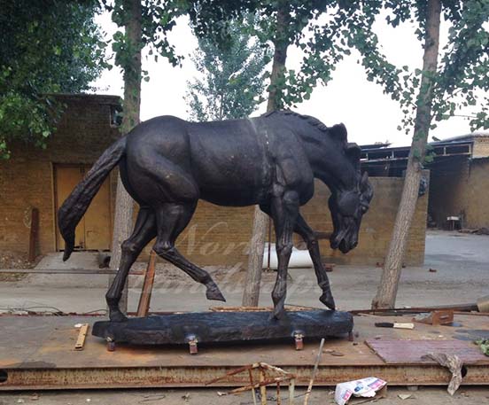 Life size bronze horse statue