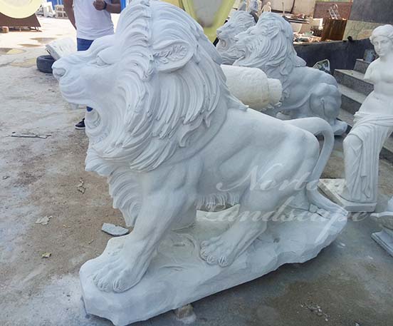 Natural stone lion statues