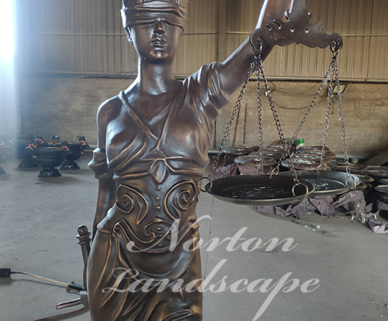 Lady justice bronze statue