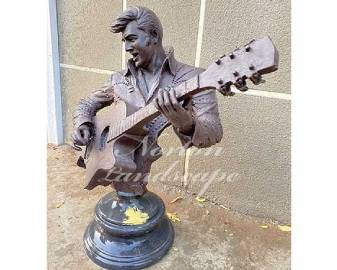 How to Clean the Bronze Sculpture?