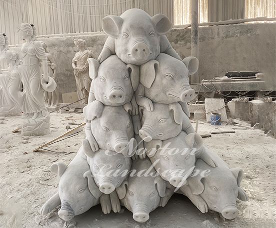 Marble carving pig statues